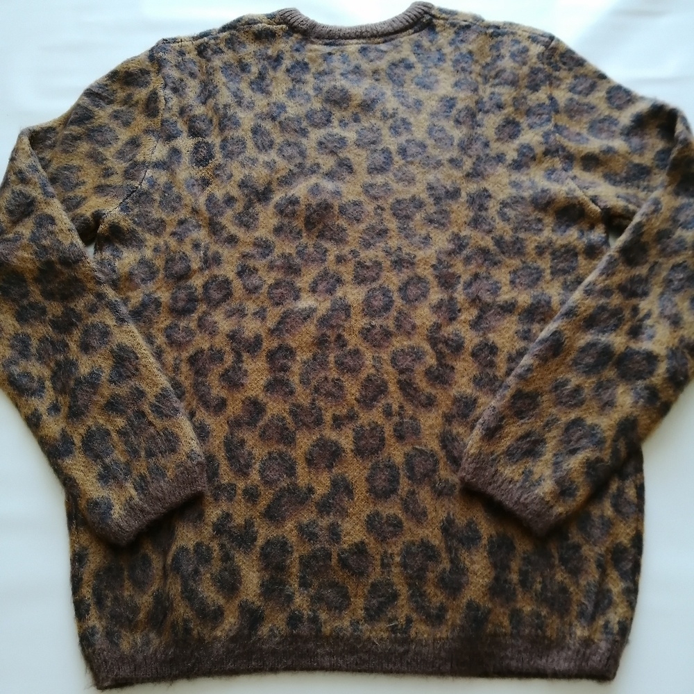 H&M Leopard Sweater Small - Picture 4 of 6